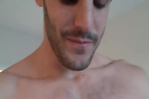 Rough sex and muscled amateur