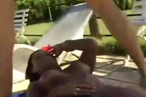 Amanda Gaucha Come Leke