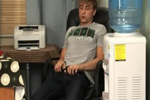 Igor Mukovsky Tugging 10-Pounder