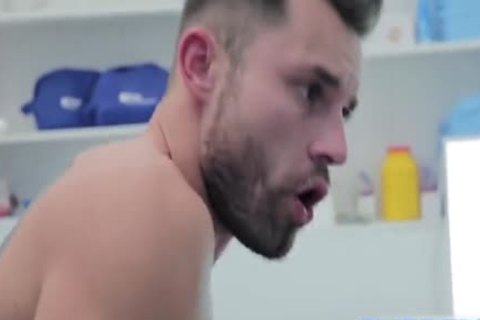 Rough slamming hard alongside awesome DILF