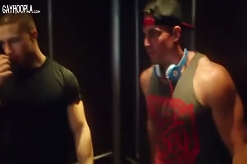 Muscle man With worthy cock On Him