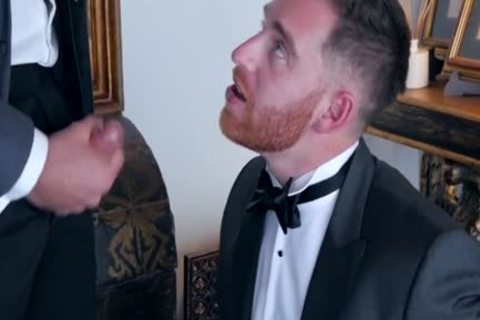 Muscled feels in need of good fucking