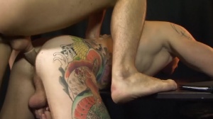 In The Dog house - Harley Everett, Jay Roberts butthole pound