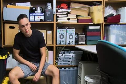 Security Guard Shoves His cock In Public Masturbators mouth