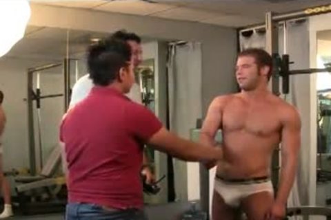 Hunky gay Gym Rats suck & bang