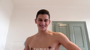 CzechHunter.com: Czech guy handjob