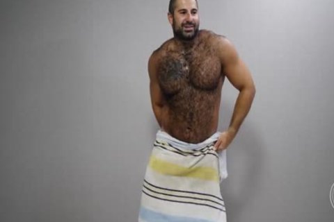 gracious Russian Bear Playing