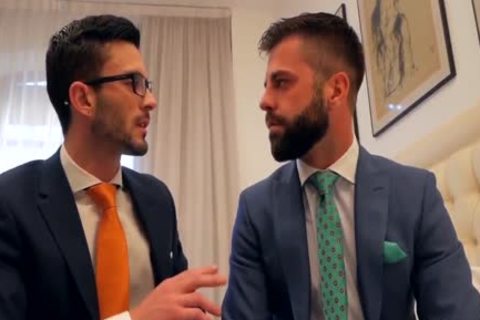 Suit And Tie males, bang