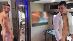 DrillMyHole.com: Dante Colle is so brown hair 18 yr old