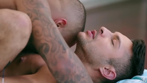 NoirMale - Ebony Seth Santoro playing with Remy Cruze