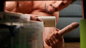 Drill My Hole: Bear Ryan Bones amongst Skyy Knox cumshot