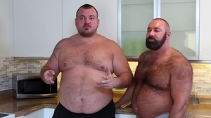 Bear Back: Brunette Brad Kalvo cum on face