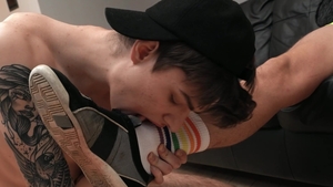 BROMO - Combo: John & Jamie Owens masturbating indoors