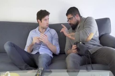 Photography Lesson - Ryan nails nails Drew Dixon