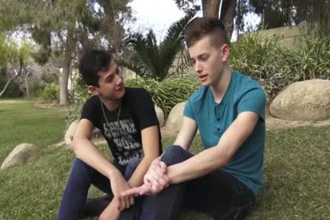 Nicholas Romero & Spencer Locke - slutty twinks