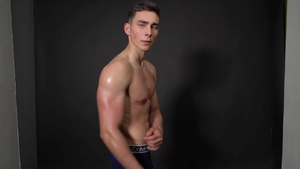 East Boys: Rough sex together with athletic amateur Emilion Reynolds