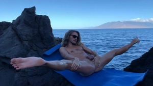 AlternaDudes - Skinny really likes fucking