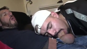 RAKIM Well pounded By BEAR XXL From LYON