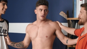 Men: Nerdy Nookie in Bondage with Trevor