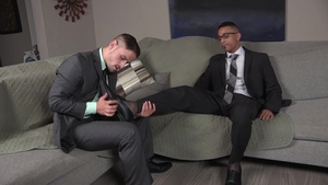 SayUncle X Gentlemen's Closet: Feet Worship Ignites Passion